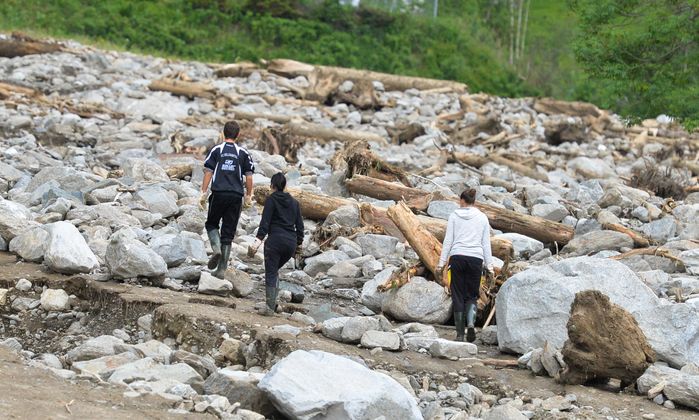 Eindrücke von den Aufräumarbeiten in Sellrain.