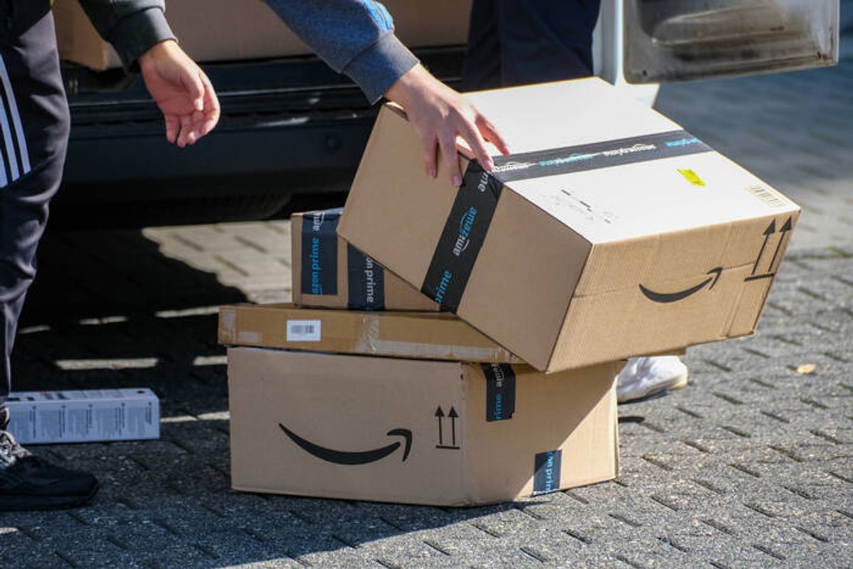 2 Euro Steuer pro Paket: Was die neue Paketabgabe bringt und wer sie zahlen muss