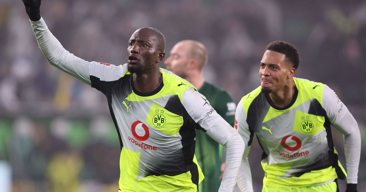 Dortmund-nach-Sieg-in-Wolfsburg-nur-noch-drei-Punkte-hinter-Bayern