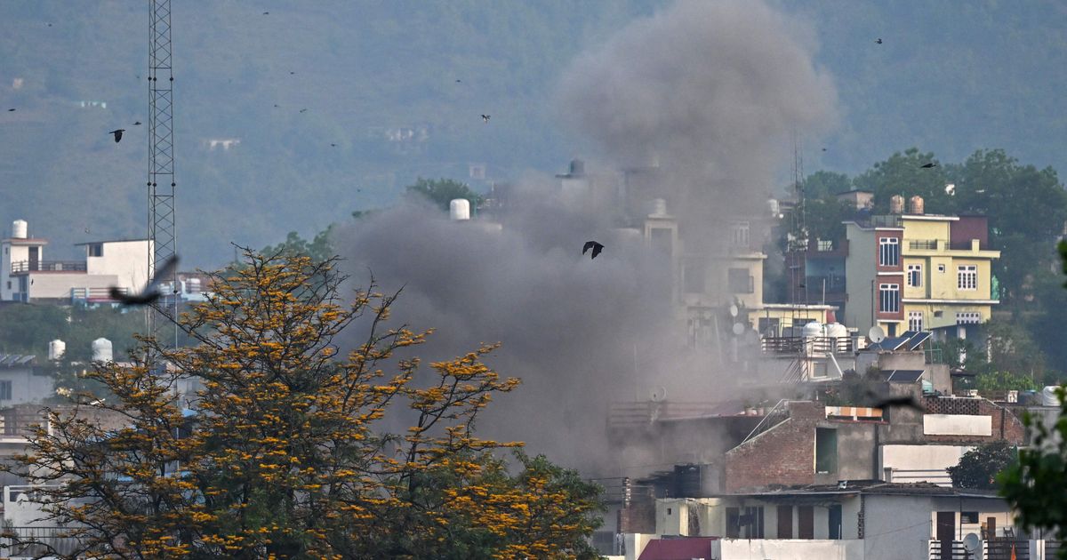 Die beiden Atommächte Indien und Pakistan sind auf Kriegskurs | Tiroler ...