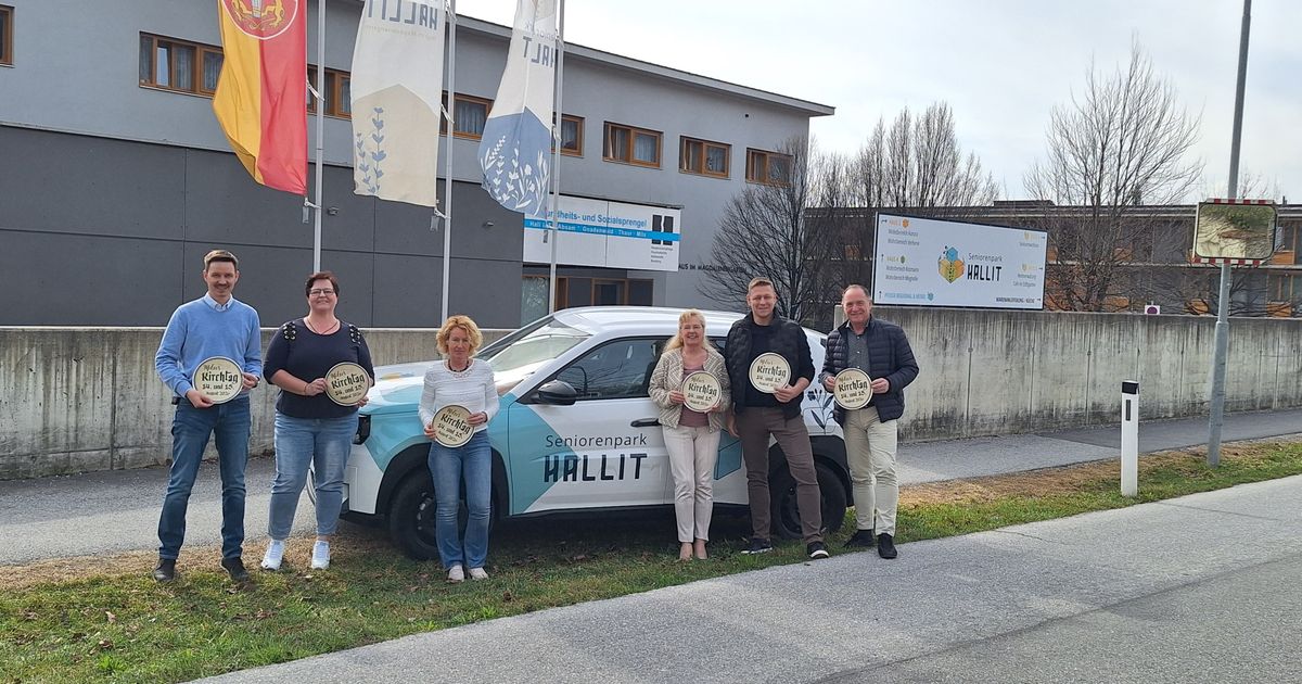 Gro-z-gige-Spende-half-Sozialsprengel-bei-Ankauf-des-ersten-E-Autos