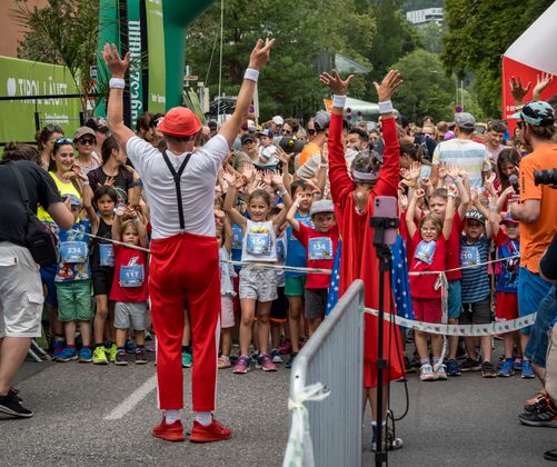 Klasse bis 6 Jahre (Äffchen - 800m)
