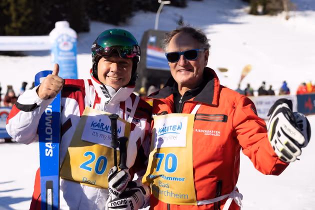 Kärntner Olympiasieger unter sich: Fritz Strob und Franz Klammer.