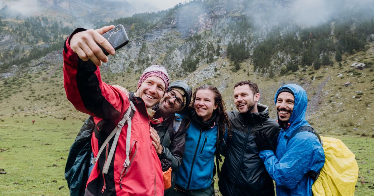 -I-like-Wandern-wer-kommt-mit-Wie-sich-Tausende-Tiroler-treffen-ohne-zu-daten