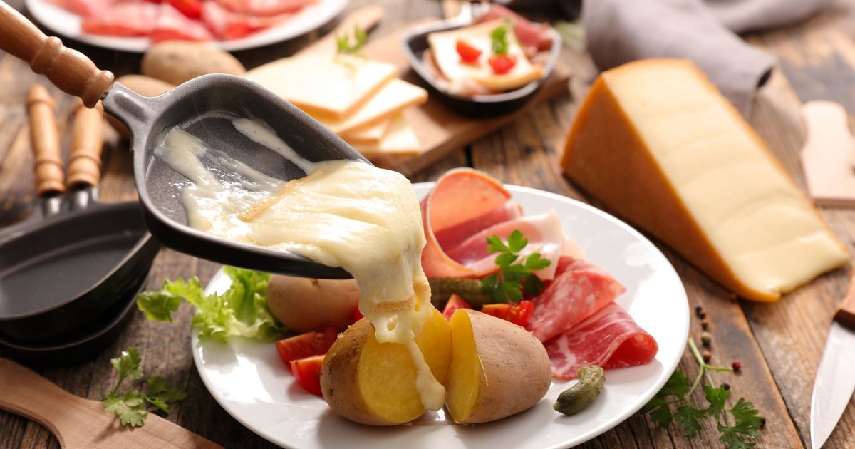 Schweizer-K-seklassiker-mit-Kick-12-kreative-Rezept-Ideen-f-r-Raclette