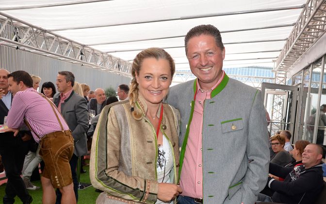 Resch und fesch: Unternehmer Alois Kluibenschädl (Alpe) mit seiner Frau Tanja.