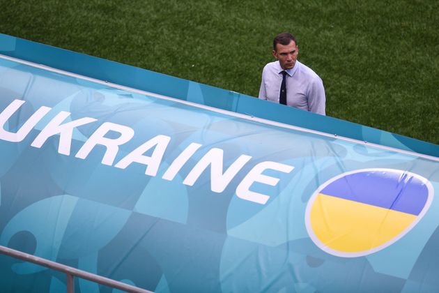 Für Andrej Schewtschenko und die Ukraine wird es im Rennen ums Achtelfinale eng.