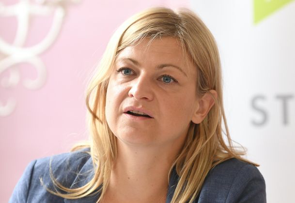  "Die Superreichen können sich entspannen." Keine Armut durch die Millionärssteuer verspricht GPA-Chefin Barbara Teiber (SPÖ).