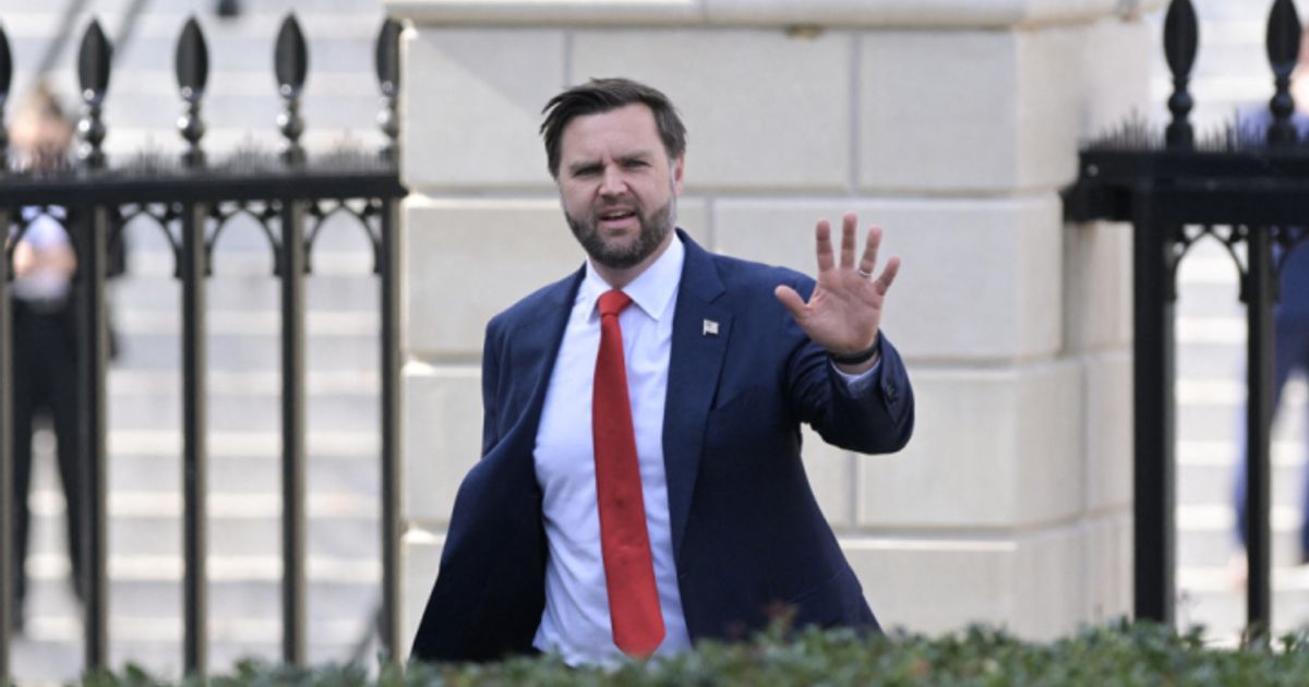 JD-Vance-besucht-Budapest-Orb-n-hofft-auf-Wahlkampfhilfe