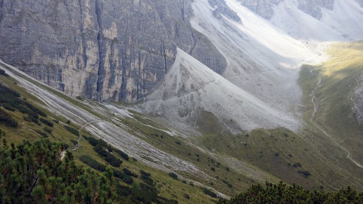 Hochtennbodensteig in der Axamer Lizum.