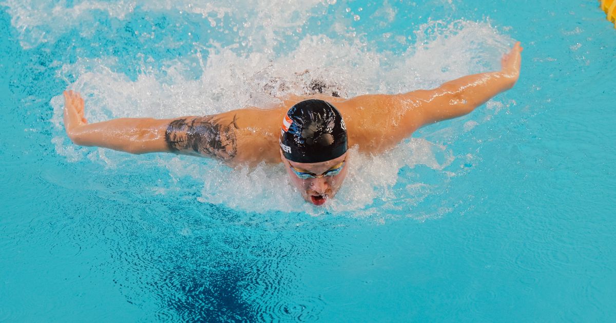 tiroler-bucher-erreicht-ber-100-m-delfin-klar-das-kurzbahn-em-semifinale