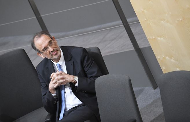 „Das ist keine Bestrafungsaktion, sondern eine Ermöglichung.” – Bildungsminister Heinz Faßmann (ÖVP) ermöglicht seiner Ex-Ombudsfrau Susanne Wiesinger per Freistellung den Weg zurück ins Klassenzimmer.