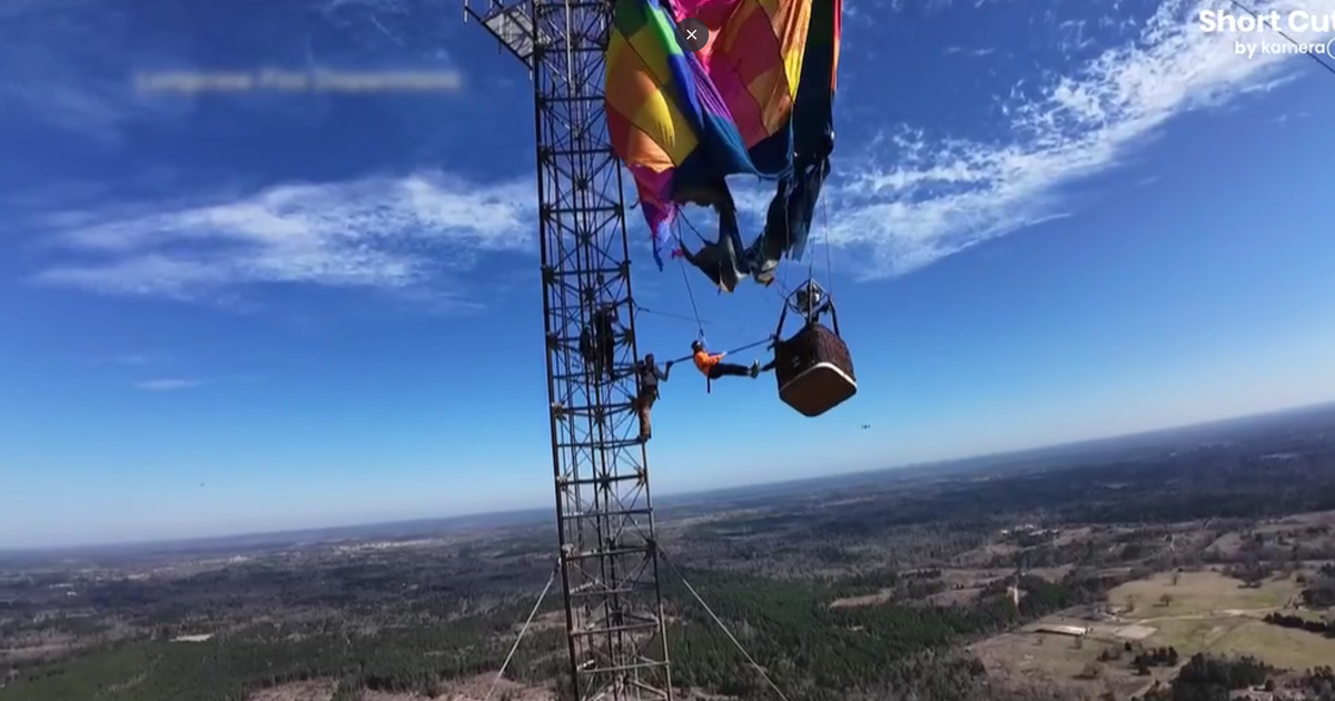 Hei-luftballon-gegen-Sendemast-geprallt-Spektakul-re-Rettung-in-280-Metern-H-he