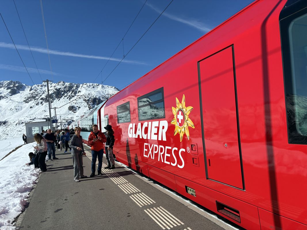 Alles auf Schienen: So ist die Fahrt im Luxuszug durch die Schweiz