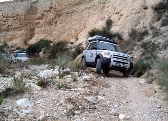 Land Rover Experience: Zu den Geländegängern gibt’s maßgeschneiderte Abenteuer-Touren auf allen Kontinenten.