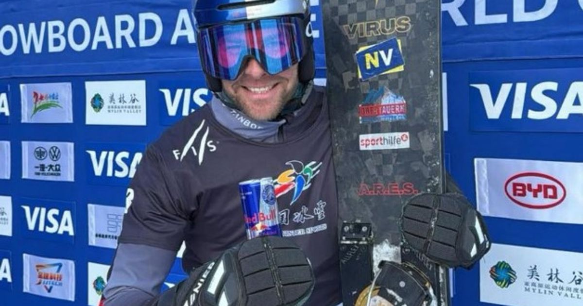 Snowboarder-Karl-in-China-Zweiter-Ski-Freestyler-Svancer-auch-auf-dem-Podest