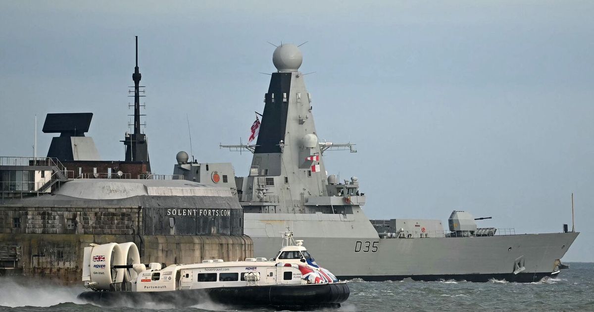 Angriffe-gehen-unvermindert-weiter-Briten-entsenden-Kriegsschiff-ins-Mittelmeer