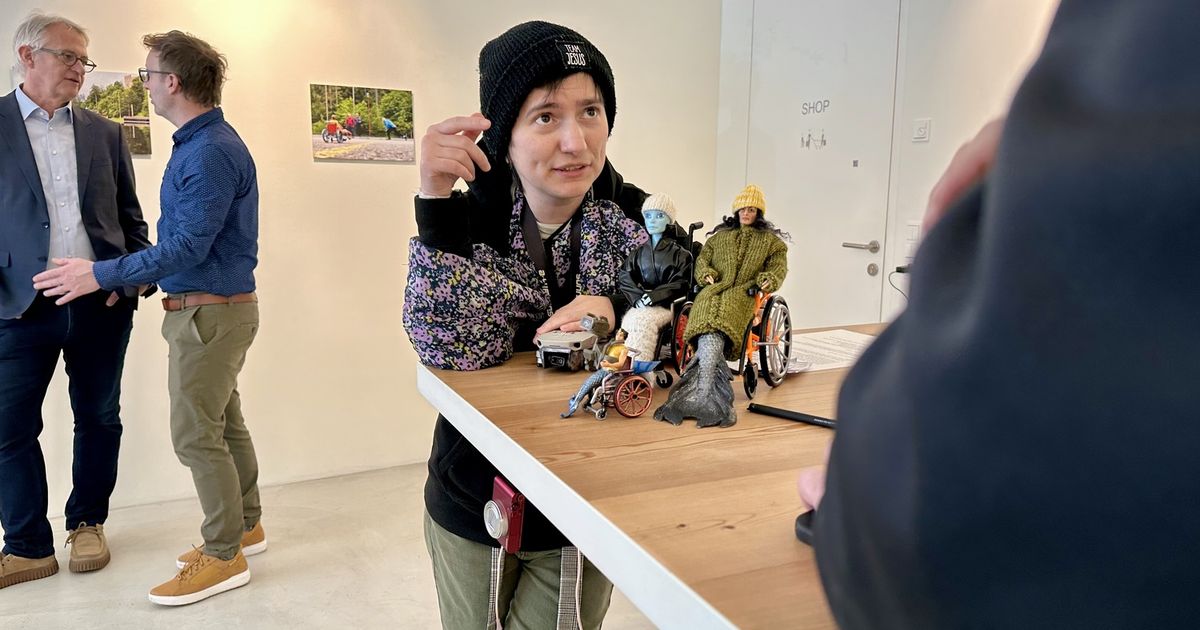 Halb-Mensch-halb-Fisch-Projekt-zur-Inklusion-startet-mit-Fotoausstellung