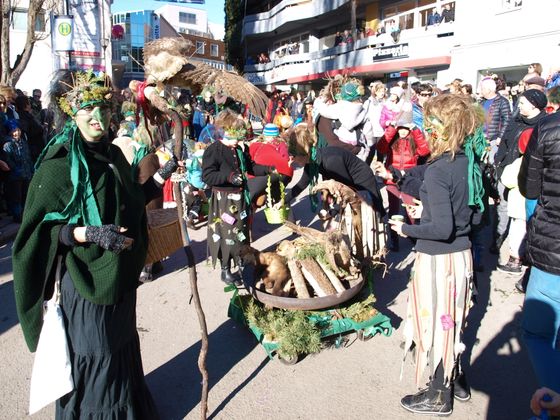 Weiberfasnacht in Imst.