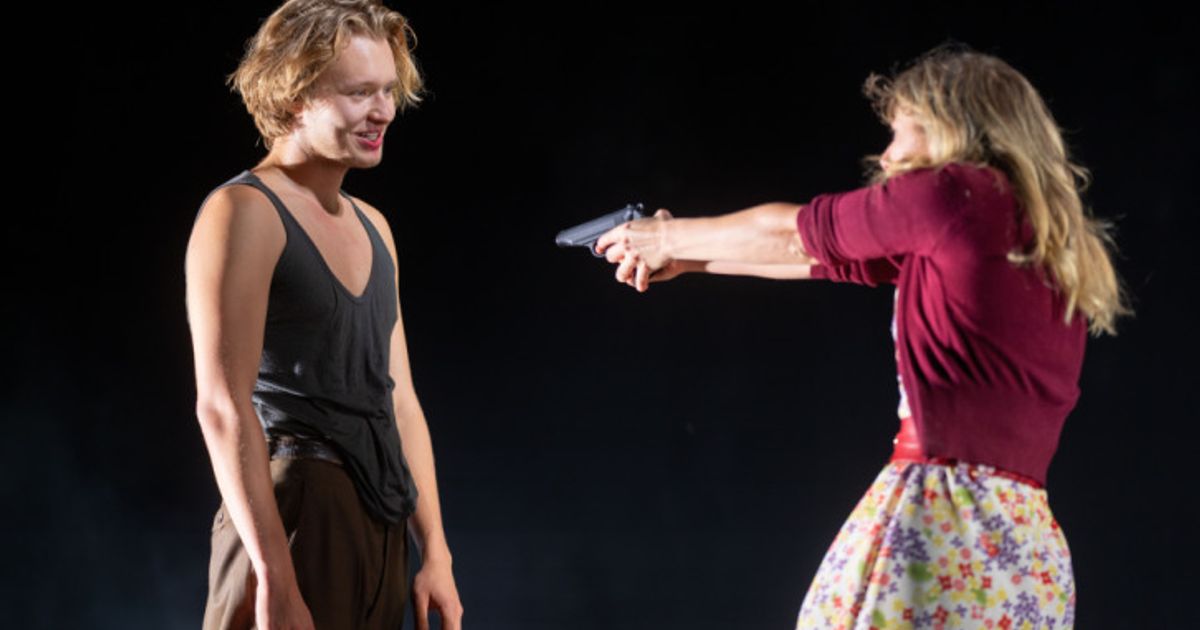 Theater-in-der-Josefstadt-startete-mit-Sartre-in-die-Saison