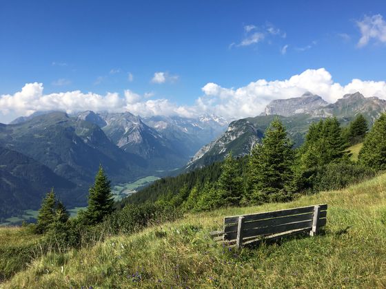 Im Gschnitztal am Weg vom Blaser auf das Padasterjochhaus.