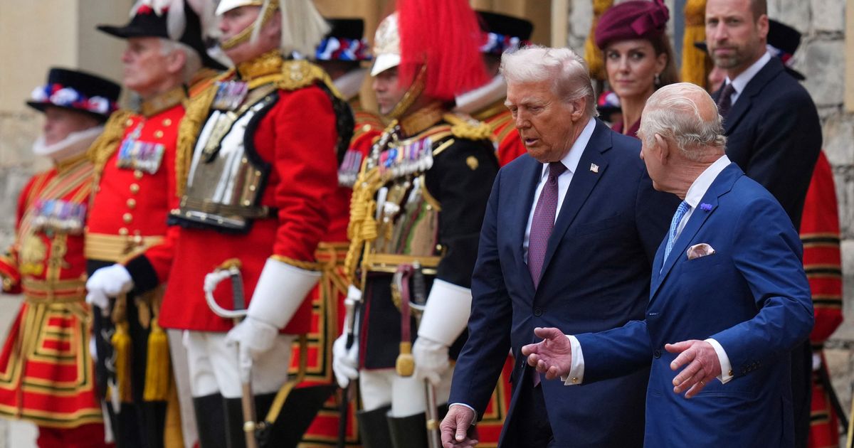 Vom-K-nig-hofiert-Trump-Begl-ckung-im-Auftrag-der-Regierung