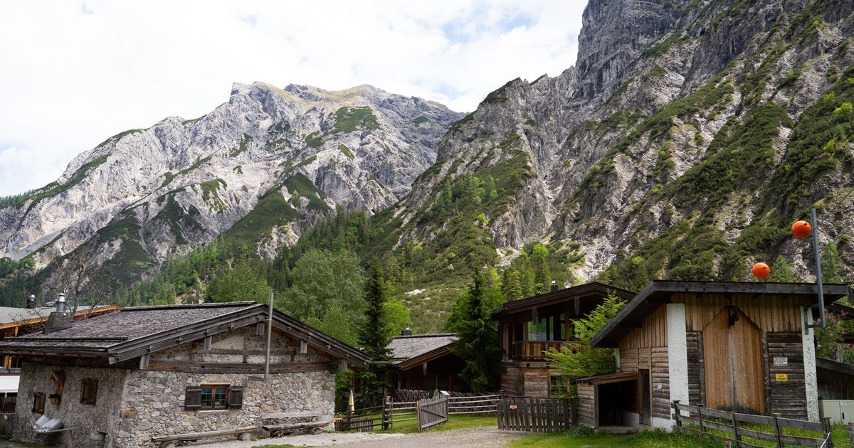 Fiber Optic Internet Reaches Alpine Pastures in Karwendel