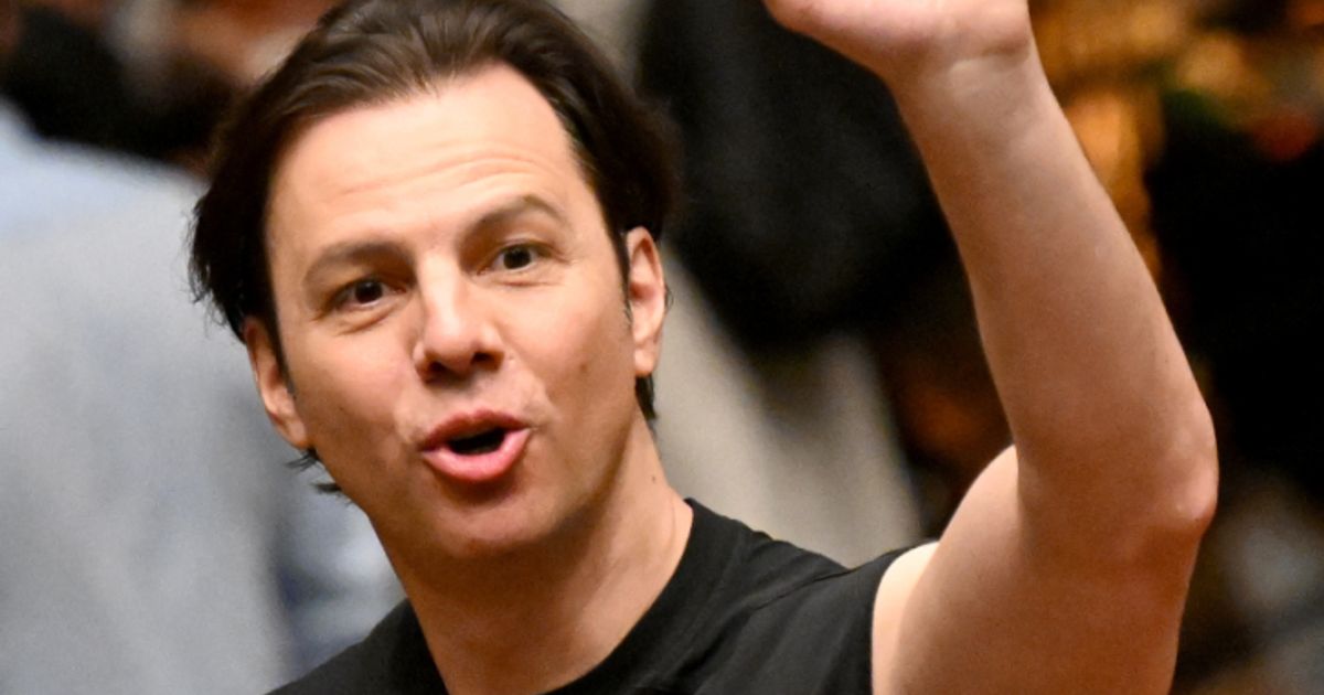 kunstkurie-steht-weiter-zur-aufnahme-von-teodor-currentzis