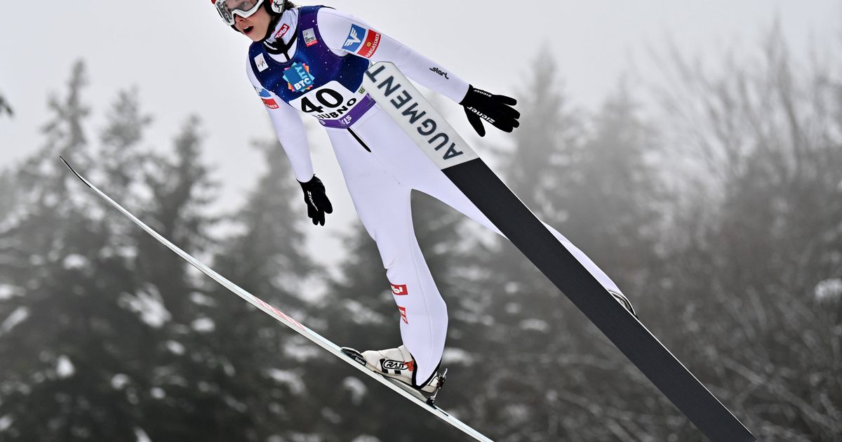 Lisa-Eder-beim-Weltcup-Skispringen-in-Ljubno-wieder-nur-von-Prevc-geschlagen