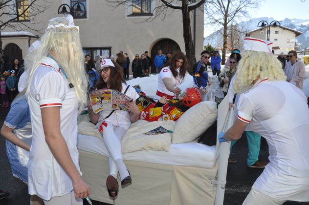 Unsinniger Donnerstag in Reutte.