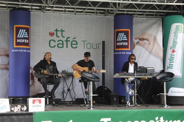Die Band Prime Time ist schon von Anfang an ein treuer Begleiter der Frühstückstour der Tiroler Tageszeitung durch die Bezirke.