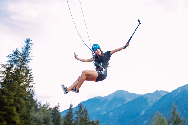 Rope Cut Mega Swing – das neue Action-Highlight für Mutige mit Nerven wie Drahtseile.