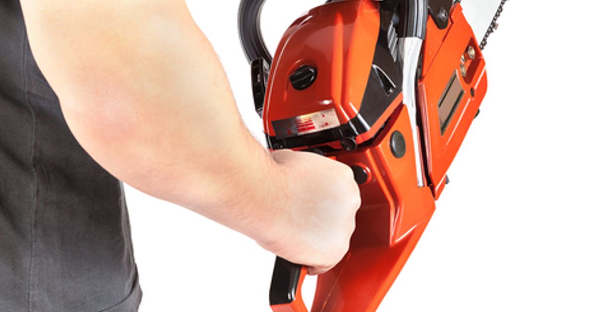 Tiroler-griff-zu-Motors-ge-da-ihm-Frau-wegen-Scheidung-Einlass-ins-Haus-verweigerte