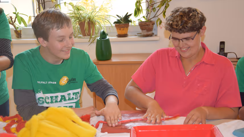 Verbunden und verbandelt