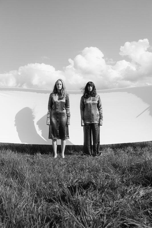 „Fallwander“ in der Kellerei: Ambient-Chamber-Pop trifft auf Ruhe