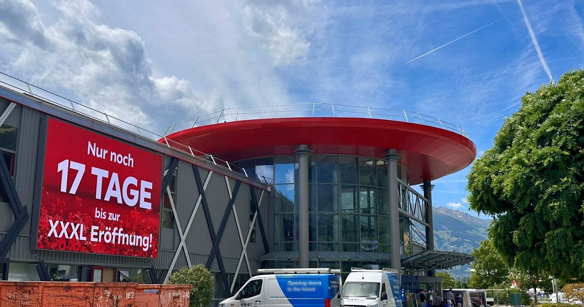 The dry spell for furniture shopping is over: Two stores are opening this ...