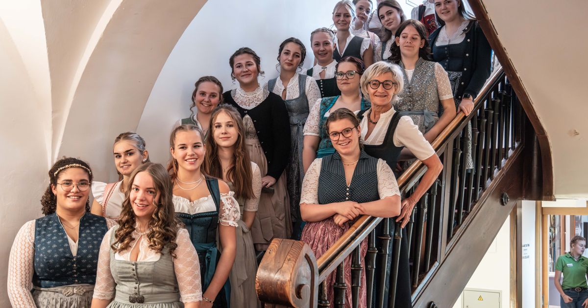 99-Jahre-Hauswirtschaft-in-Rotholz-Einblick-in-eine-wachsende-Tradition