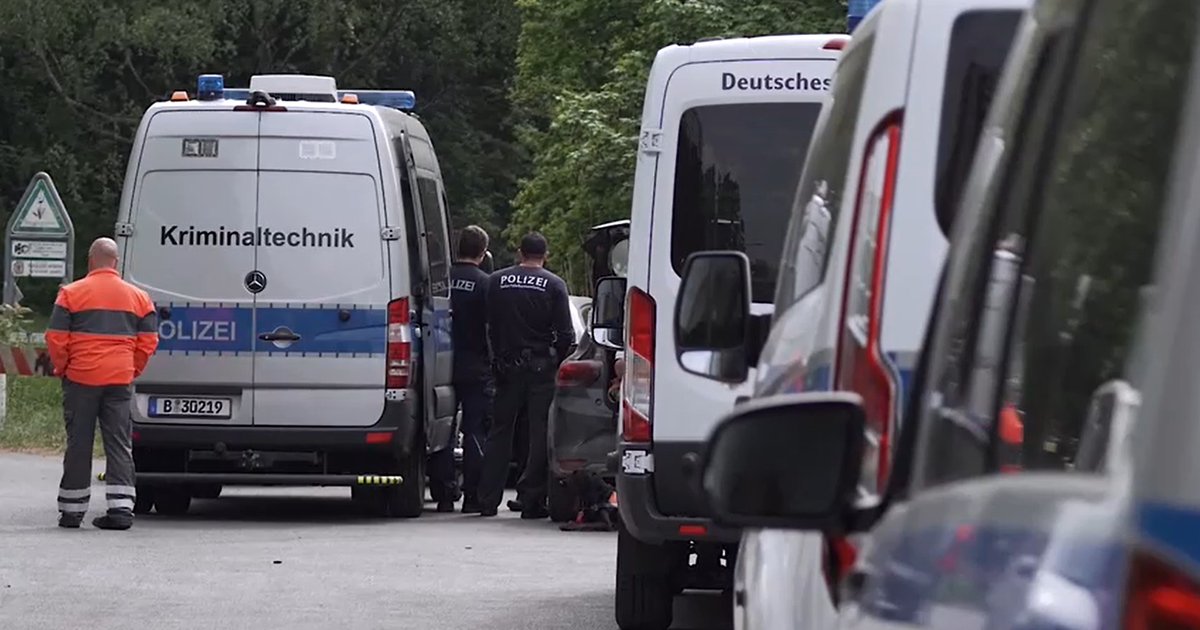 Horrific discovery in Berlin: police officer finds dead baby on sidewalk | ...