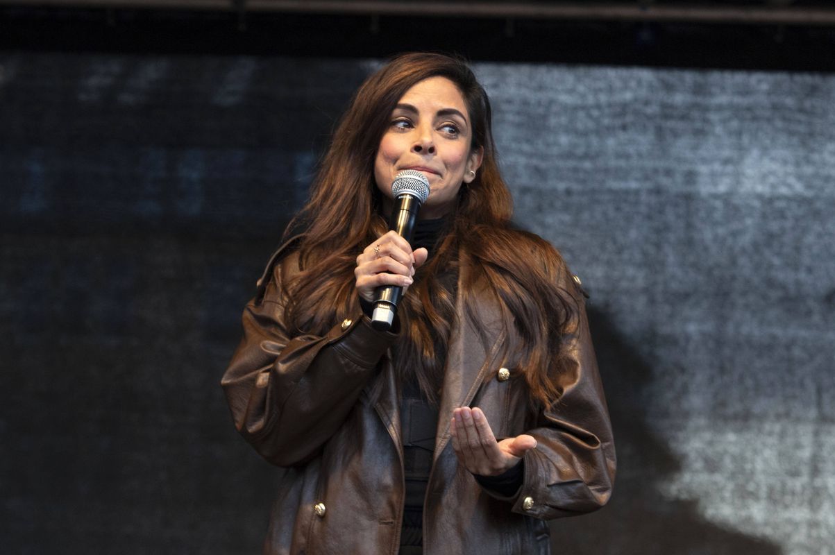 Collien Fernandes nach Vorwürfen gegen Ex-Mann erschöpft: „Gerade sehe ich wenig Licht“