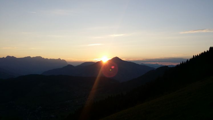 Sonnenaufgang Blick vom Lanerköpfl.