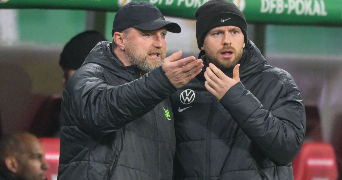 Kurz-vor-dem-Zweitliga-Aufstieg-FC-Wacker-verpflichtet-Sohn-von-Star-Trainer