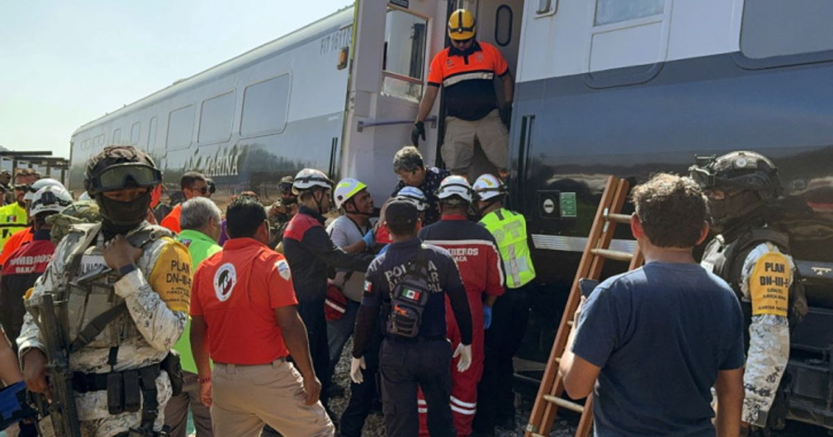 Mindestens-13-Tote-nach-Zugsungl-ck-in-Mexiko