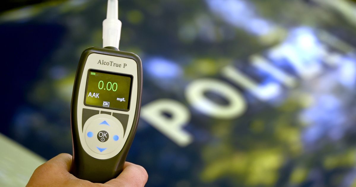 Betrunkener-Lenker-ging-nach-Autoabsturz-in-Pfunds-nach-Hause