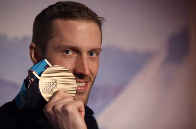 Zuerst nahm Biathlet Dominik Landertinger die Scheiben ins Visier, dann Bronze.