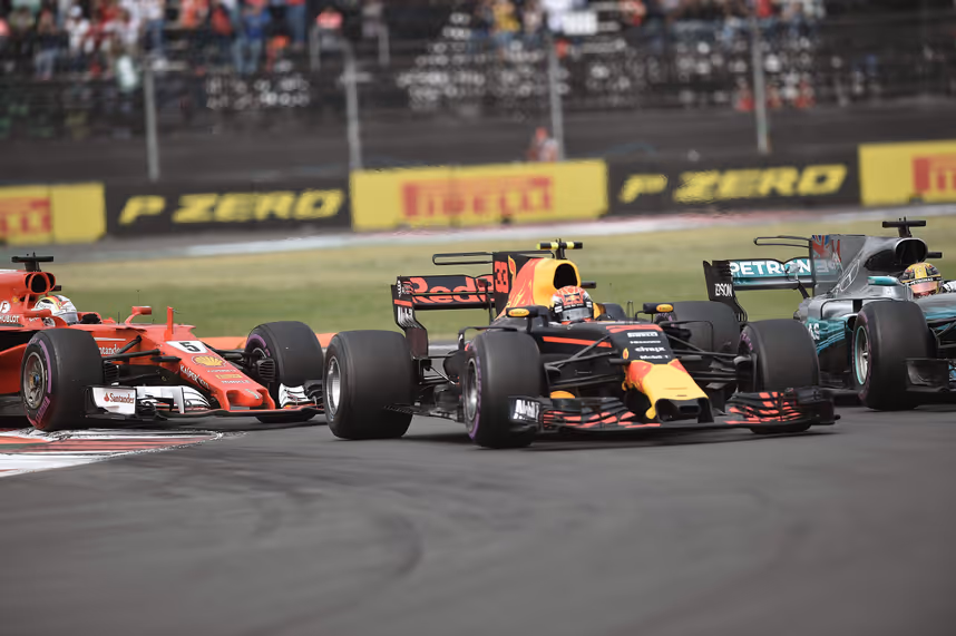 Vettel gratulierte Hamilton fair: „Er war der bessere Mann“