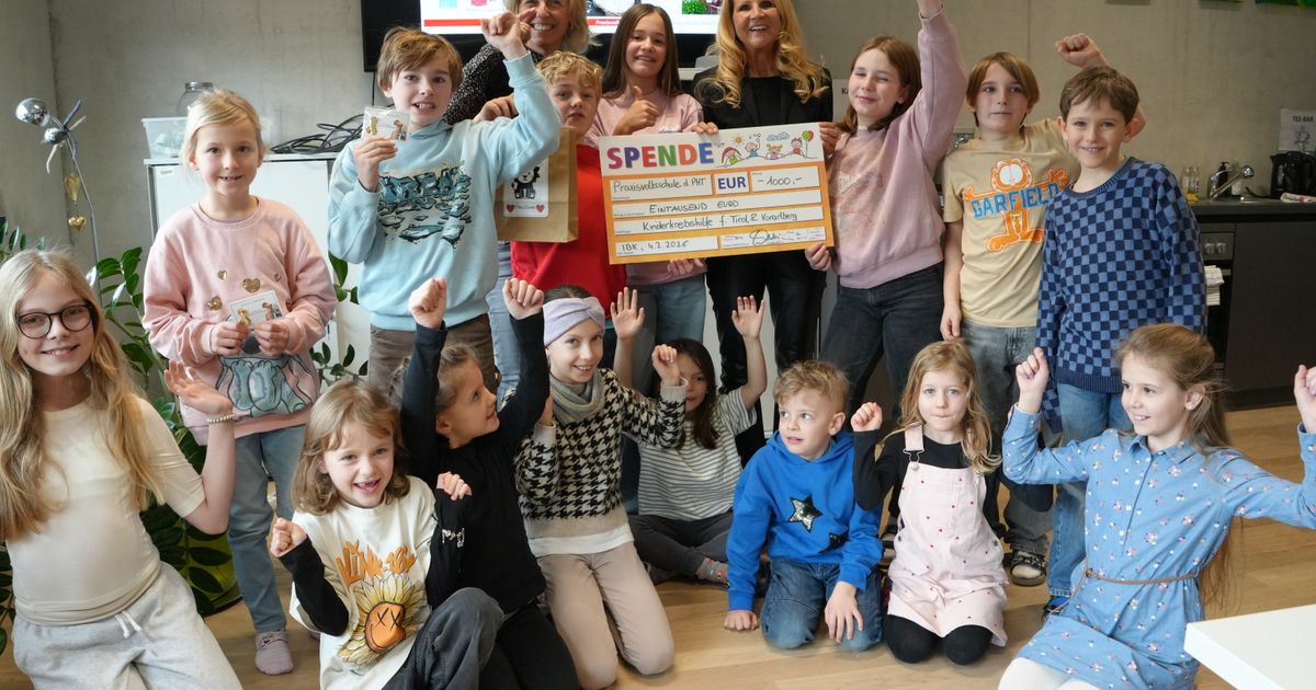 Adventmarkt-Keksbasar-und-eigene-Firma-Volkssch-ler-spendeten-f-r-Kinderkrebshilfe