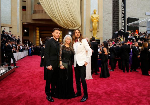 Jared Leto brachte seine Mutter Constance und seinen Bruder Shannon zur Oscar-Gala mit.