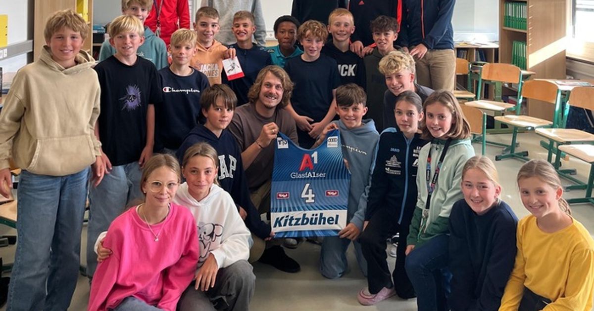 Skistar-zu-Gast-Manuel-Feller-begeistert-Sportklasse-in-Kitzb-hel