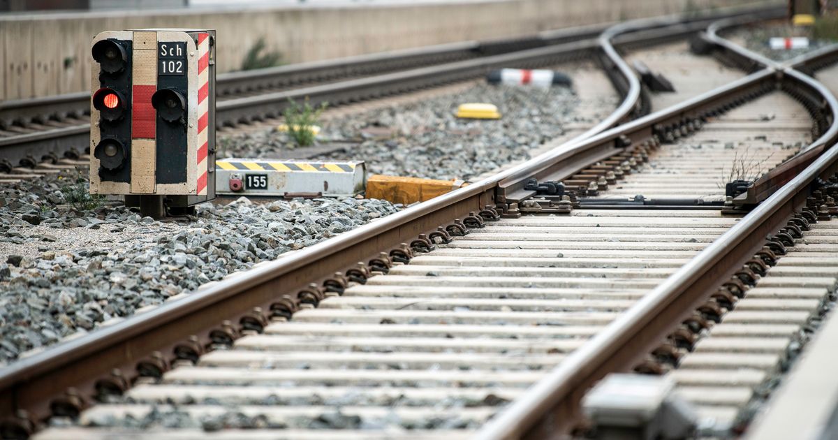 Verkehrsunfall-in-Deutschland-Zugverkehr-zwischen-Scharnitz-und-Mittenwald-war-unterbrochen