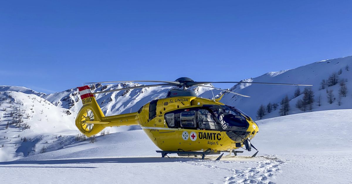 Skifahrer-lag-nach-Sturz-in-Tux-bewusstlos-in-Waldst-ck